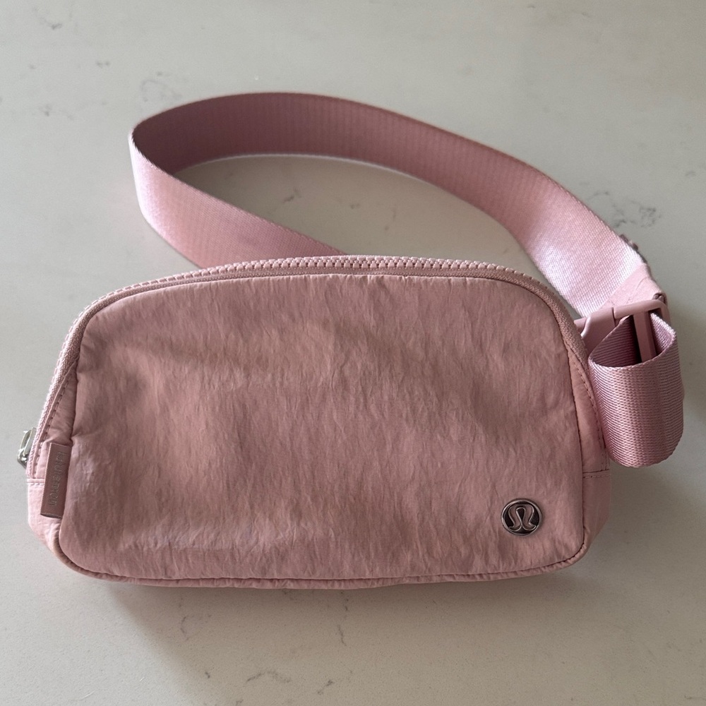 lululemon Dusty Pink Crossbody belt bag